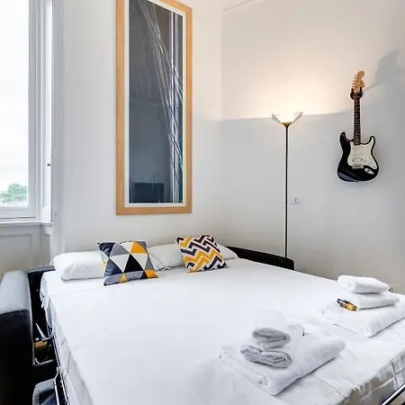 Bmga L Elegant Four-room Apt For 8 Guests In Prati * Rome