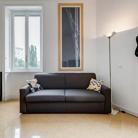 Bmga L Elegant Four-room Apt For 8 Guests In Prati Apartment Rom