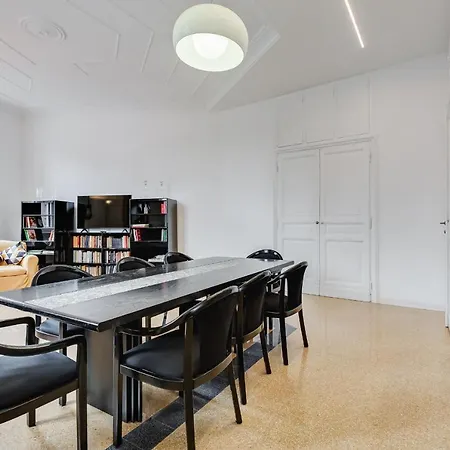 Bmga L Elegant Four-room Apt For 8 Guests In Prati *