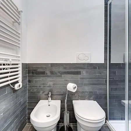 Bmga L Elegant Four-room Apt For 8 Guests In Prati Apartment *