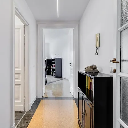 Apartment Bmga L Elegant Four-room Apt For 8 Guests In Prati *
