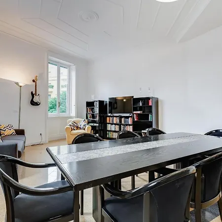 Bmga L Elegant Four-room Apt For 8 Guests In Prati Apartment