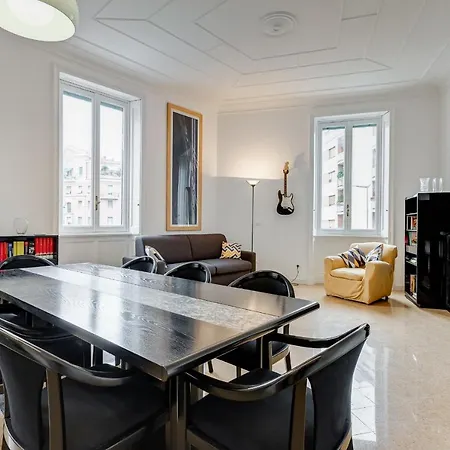 Bmga L Elegant Four-room Apt For 8 Guests In Prati Rome
