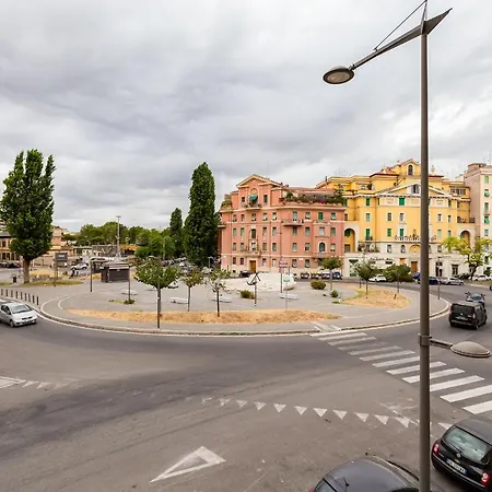 Bmga L Elegant Four-room Apt For 8 Guests In Prati Apartment *