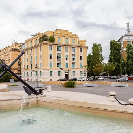 Apartment Bmga L Elegant Four-room Apt For 8 Guests In Prati *