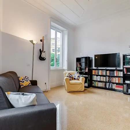 Bmga L Elegant Four-room Apt For 8 Guests In Prati *